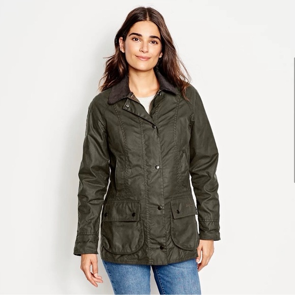 Barbour Women’s Classic Beadnell Jacket - Picture 6 of 8